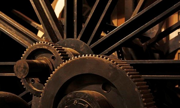 聯(lián)軸器偏移情況分析和找正對中的方法